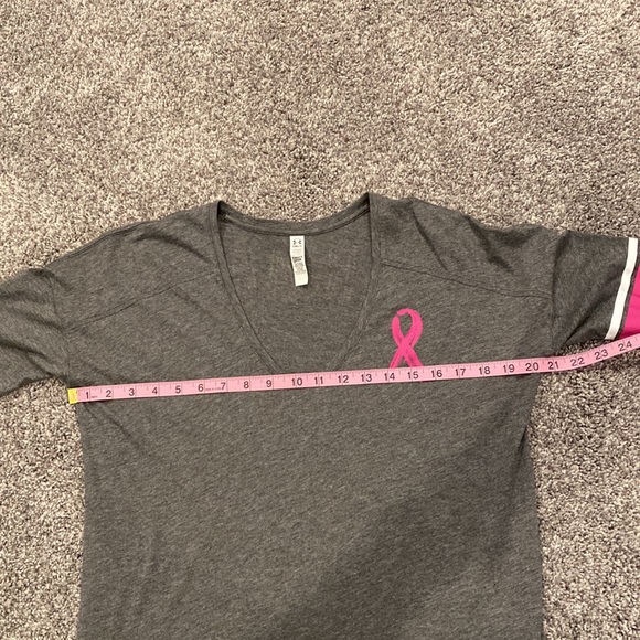 Under Amour Breast Cancer Awareness Long Sleeve T-Shirt. Size: S - Picture 10 of 14